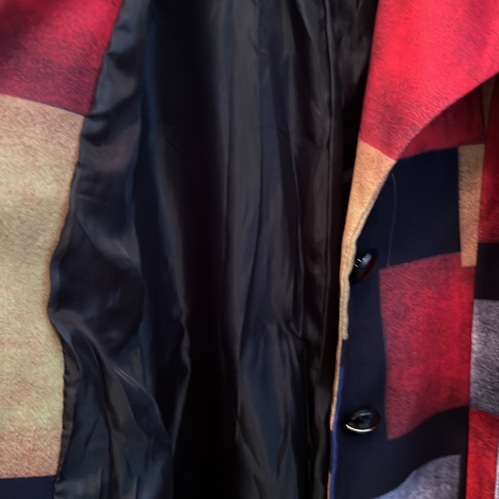 Liz Coat - Picture 4 of 7